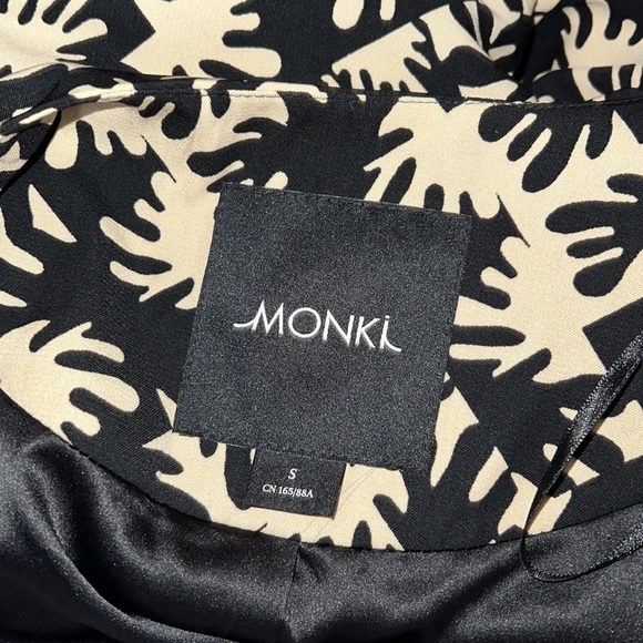 MONKI Long jacket with pockets size S - Picture 8 of 8